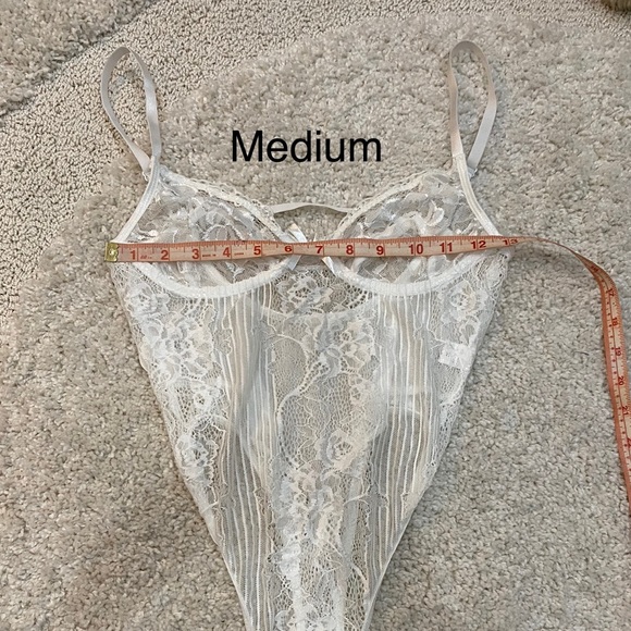 White sexy lace lingerie bodysuit NWT - Picture 8 of 11